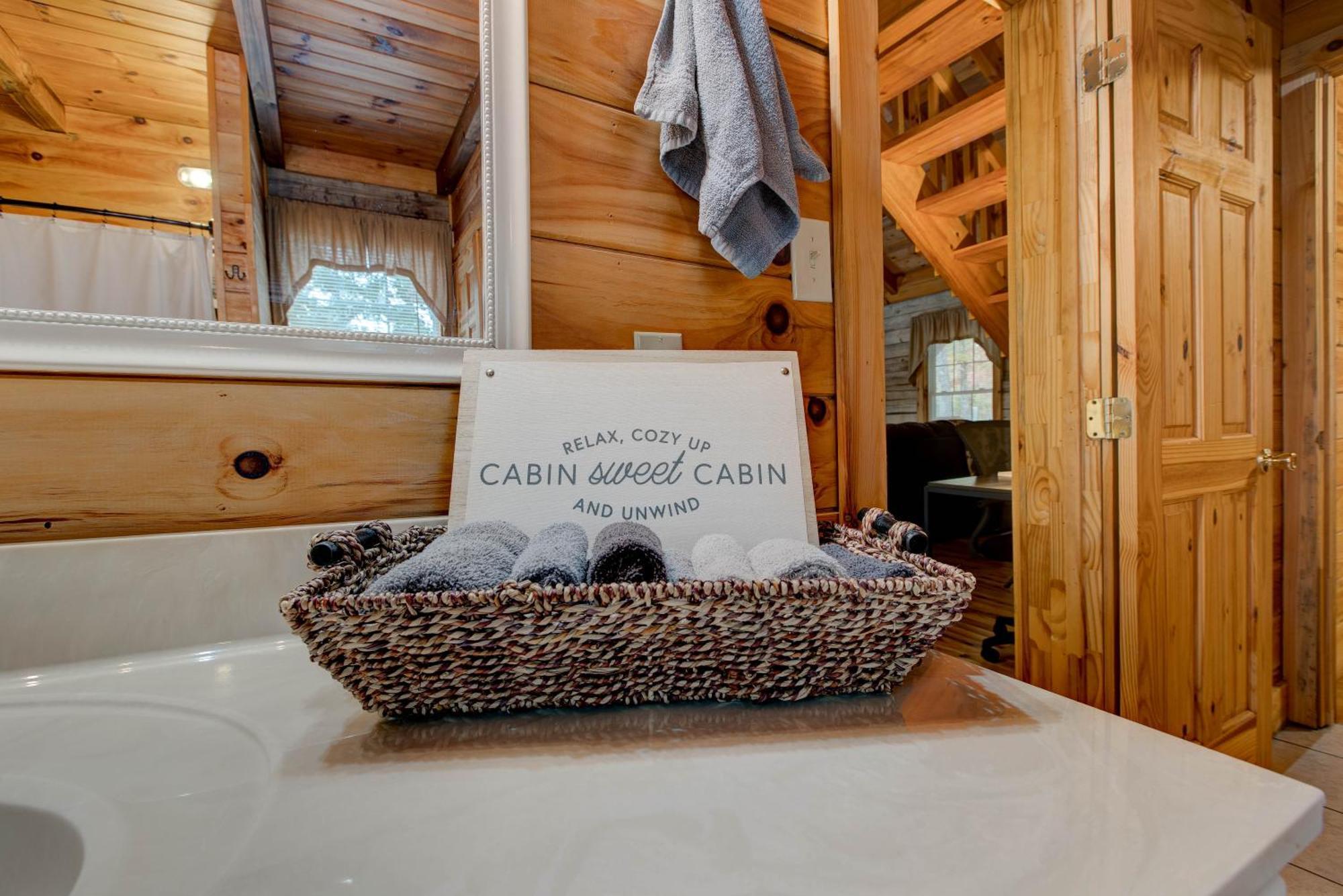 The Willow, Secluded And Cozy Country Cabin Ravenna Luaran gambar