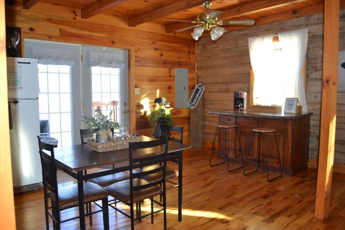 The Willow, Secluded And Cozy Country Cabin Ravenna Luaran gambar
